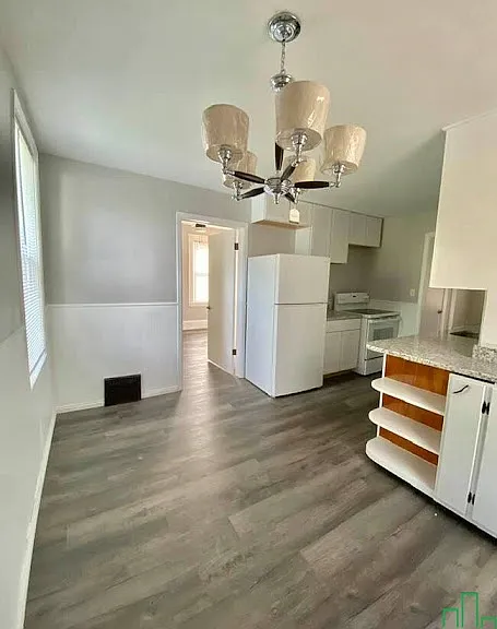 4711 Behrwald Ave #UP — Photo 10