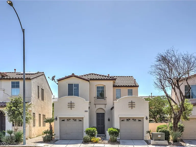 10939 Paradise Rd — Photo 1