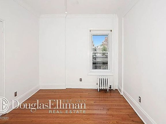 5th image of 73 W 11th St #4R