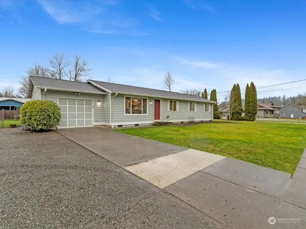 935 4th Street, Sultan, WA 98294