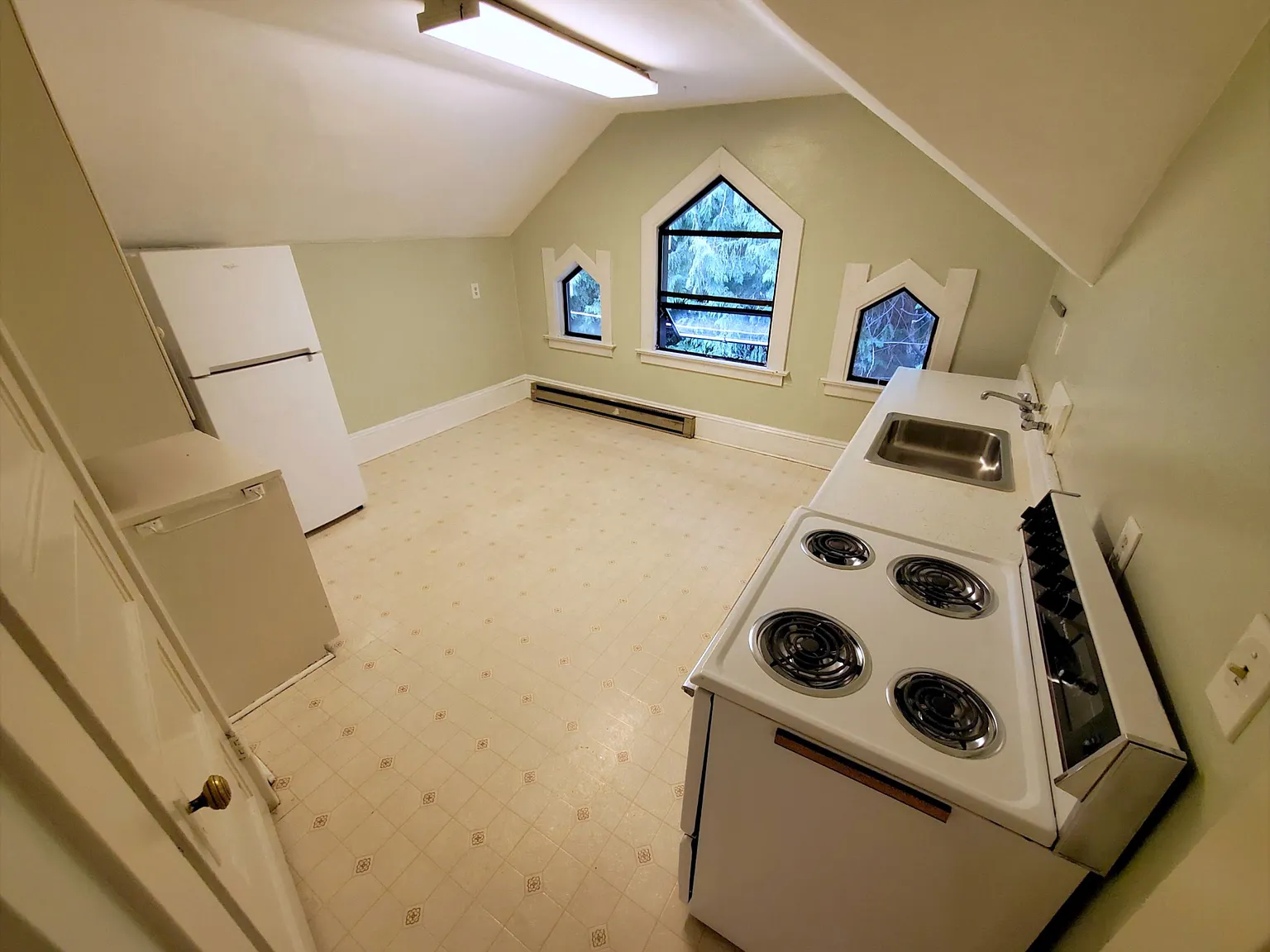 1 bed, 900 sqft, $2,450 — Photo 4