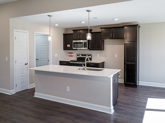 5th image of 429 Galway Dr Lot 37
