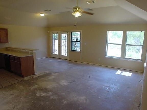 2nd image of 5612 Lark Creek Dr