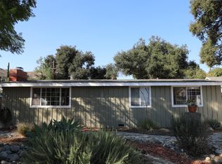 1013 Woodland Dr, Santa Paula, CA 93060