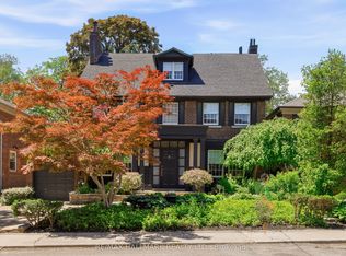 150 Glen Cedar Rd, Toronto, ON M6C 3G5