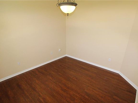 5th image of 3415 Stoneway Dr