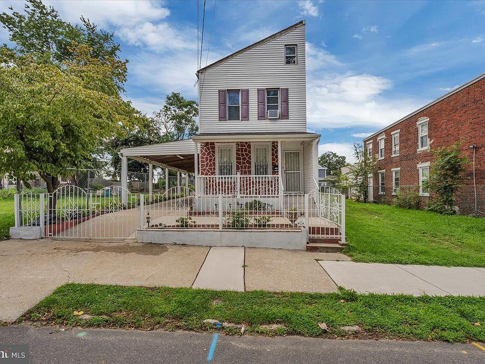 1st image of 2726 Wayne Ave