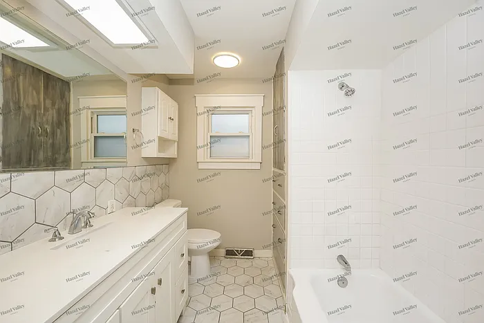 37 W Ralston Ave — Photo 12