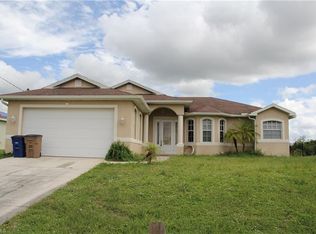 1113 Naples Ave S, Lehigh Acres, FL 33974