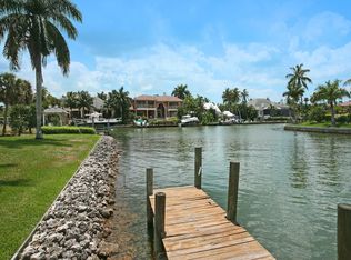 2020 8th St S, Naples, FL 34102