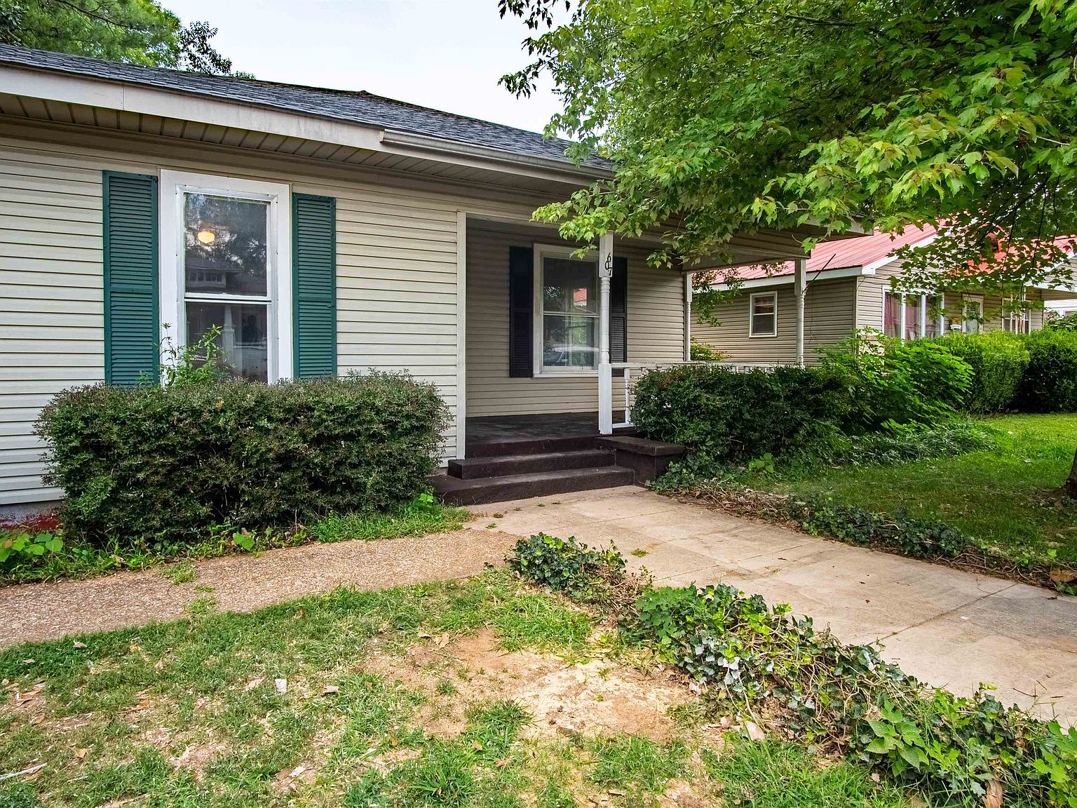 607 Jefferson St, Tuscumbia, AL 35674 Zillow