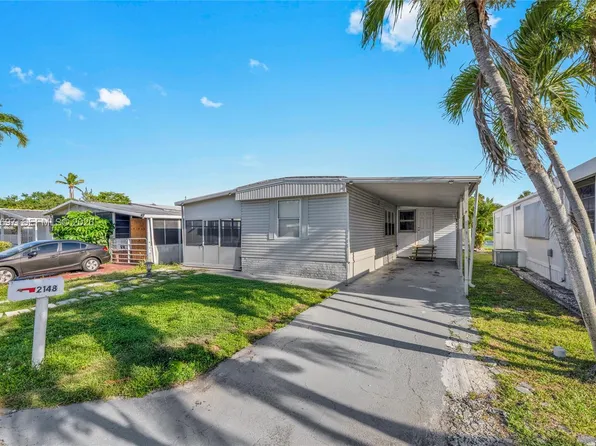2148 SW 52nd St, Fort Lauderdale, FL 33312