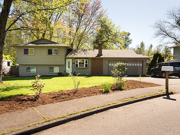 2nd image of 11700 SW Tigard Dr