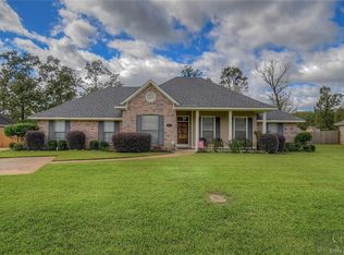 1804 Sparrow Rdg, Haughton, LA 71037