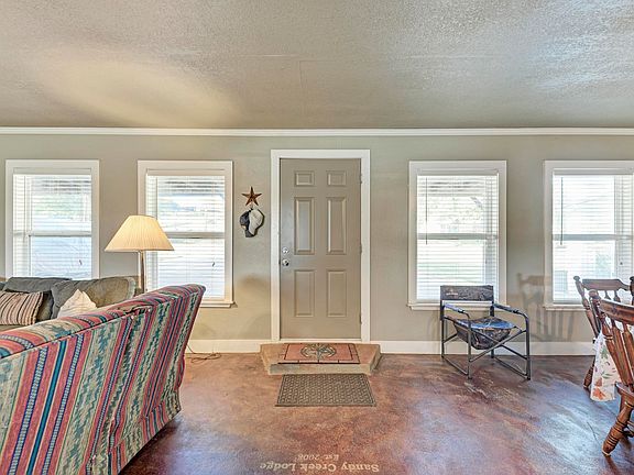 3rd image of 616 Sandy Harbor Dr Drive