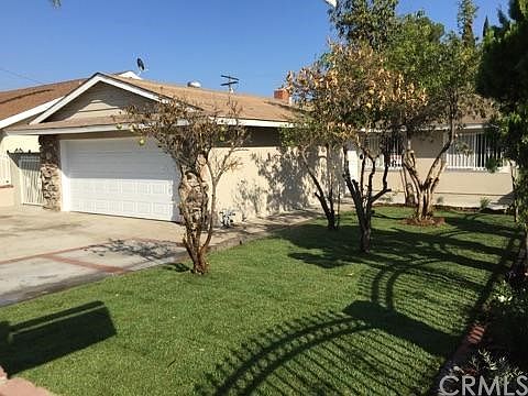 1st image of 13620 Kagel Canyon St