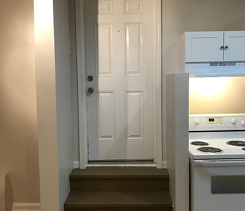 5th image of 6024 S Saint Lawrence Ave #G