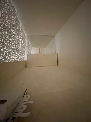 Rented by Oxford Property Group | media 38