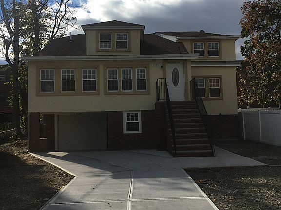 5th image of 2945 Wickham Ave #2