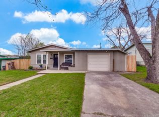 322 Howerton Dr, San Antonio, TX 78223