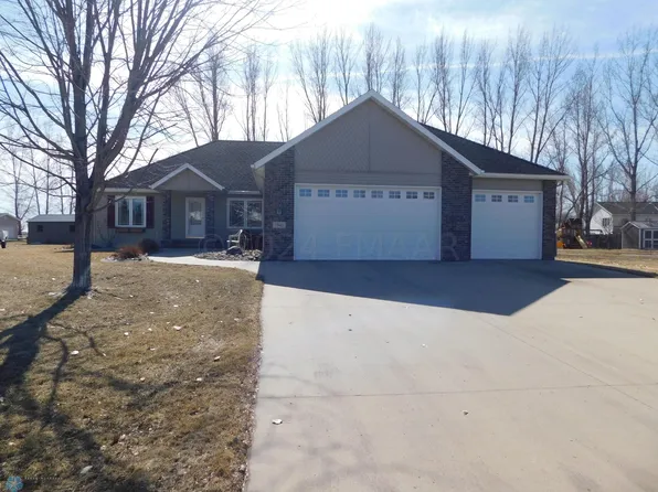 1941 51st Ave N, Moorhead, MN 56560