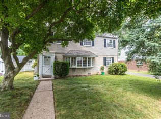 628 Louise Rd, Glenside, PA 19038