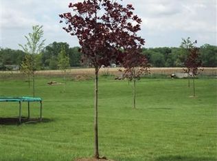 2195 Diamond Mill Rd, Brookville, OH 45309