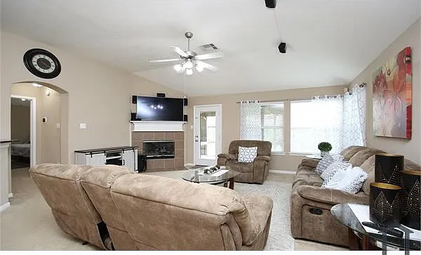 16919 Langham Heights Ln — Photo 4