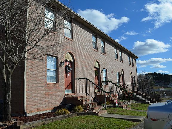 2nd image of 109 Pepperhill Dr