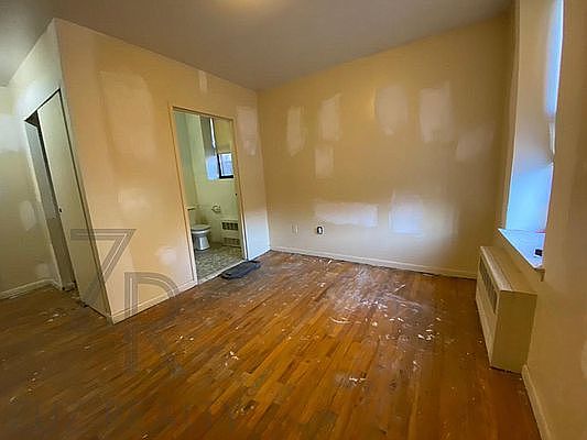 1st image of 540 E 22nd St #F