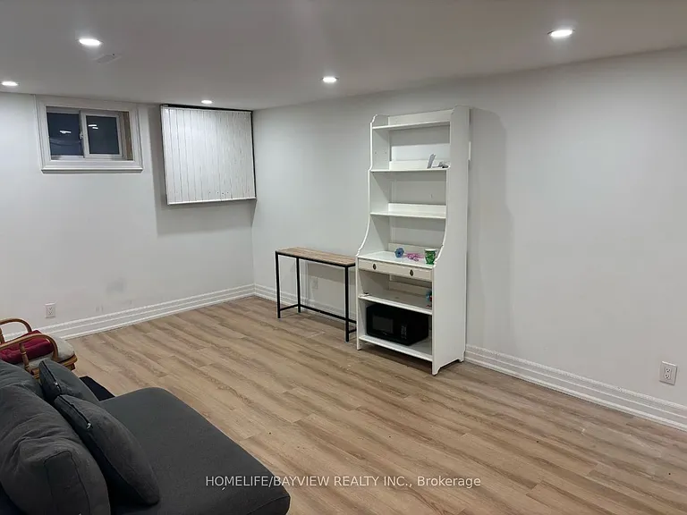 110 Woodpark Pl #BASEMENT — Photo 5
