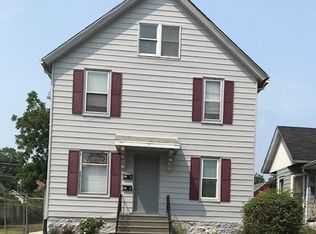 551 E 3rd St, Lockport, IL 60441