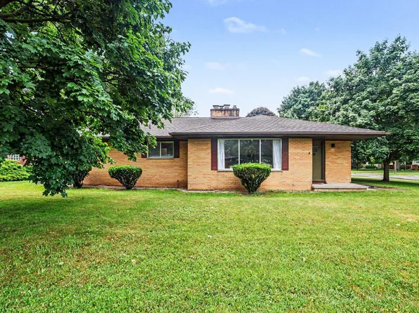 5205 Faircrest Ln, Saginaw, MI 48638