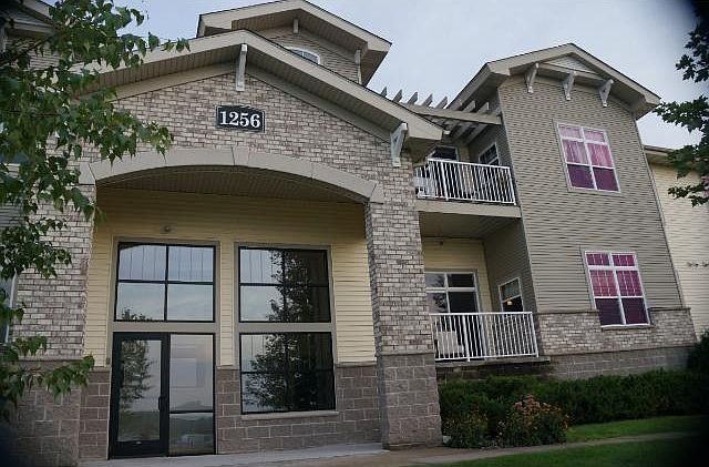 1st image of 1256 County Road D E APT 102