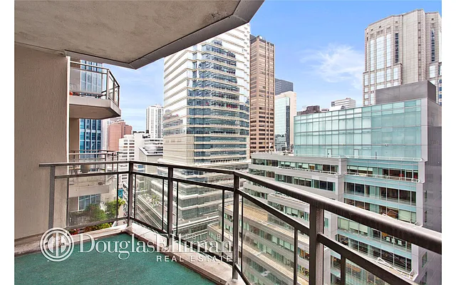 Sold by Douglas Elliman | media 21