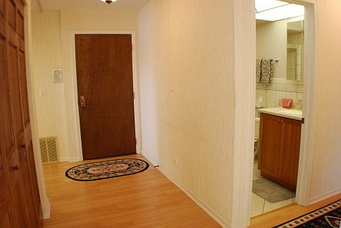 4th image of 9529 Bronx Ave APT 310