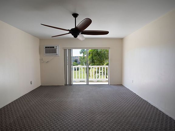 3rd image of 2601 S Roosevelt Blvd #C220