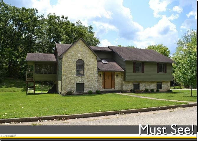 1st image of 2909 Dawnwood Cir