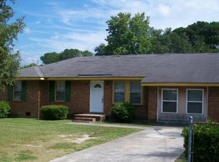 1917 Lenoir Dr E, Wilson, NC 27893