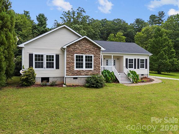 3rd image of 97 Meadowview Dr