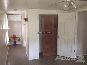 Ross Bedroom