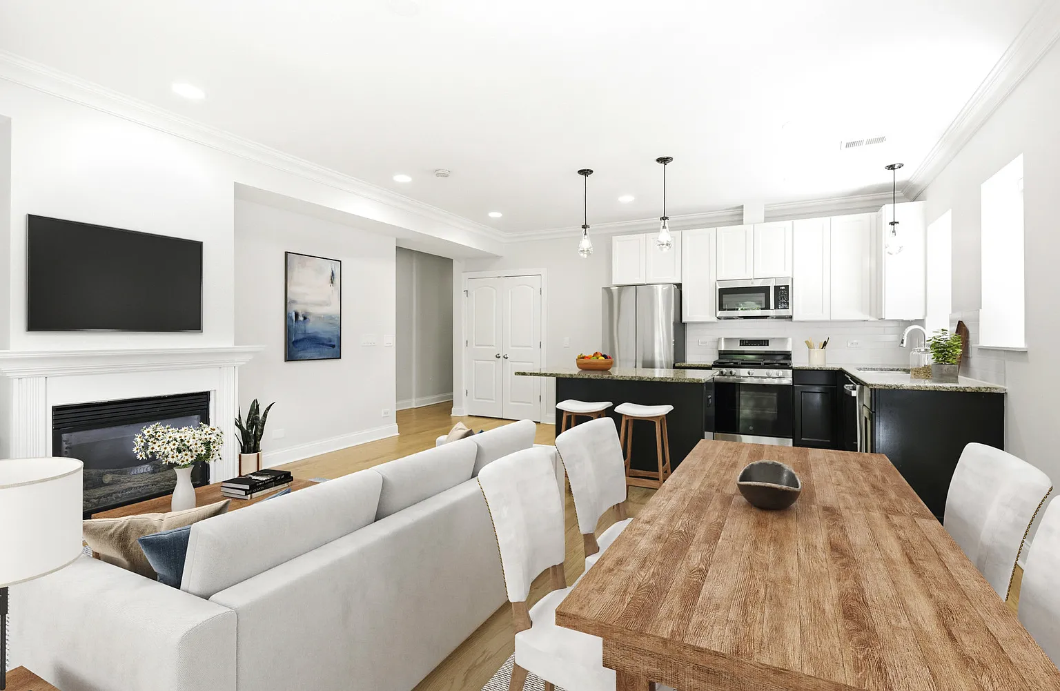3 bed, 1400 sqft, $2,850 — Photo 4