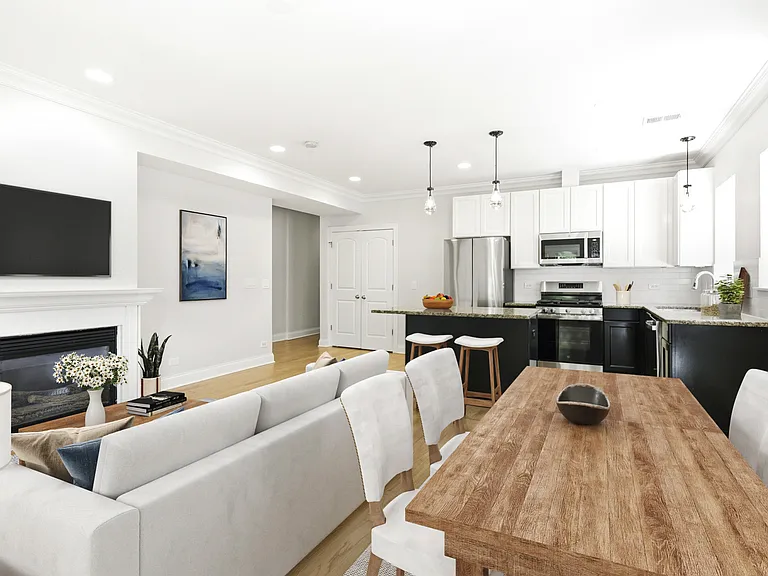 6341 N Oakley Ave #1 — Photo 4