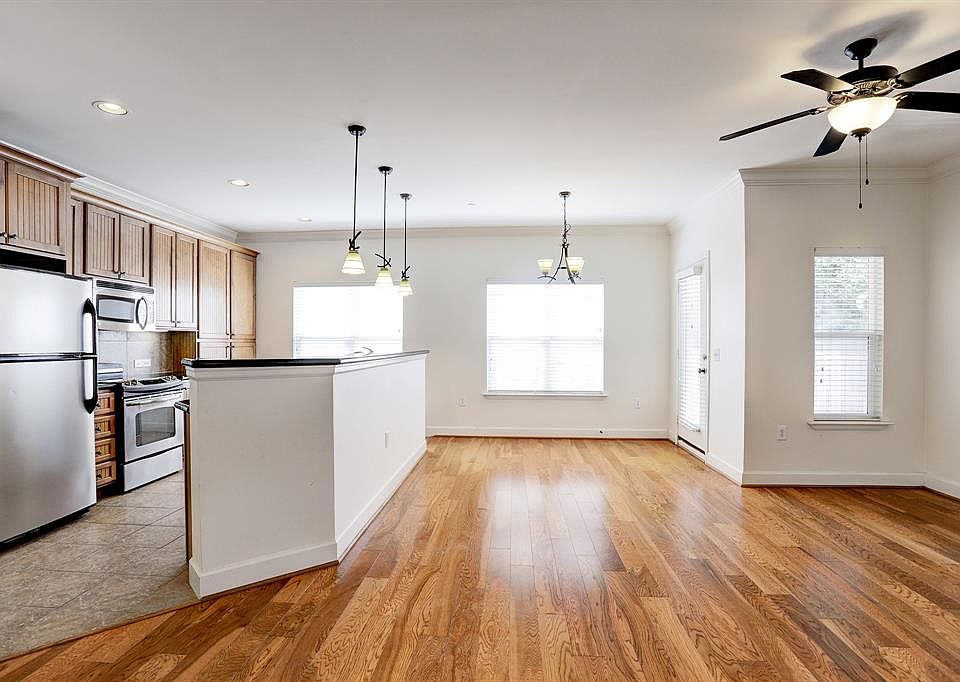 1st image of 2203 Dorrington St APT 106