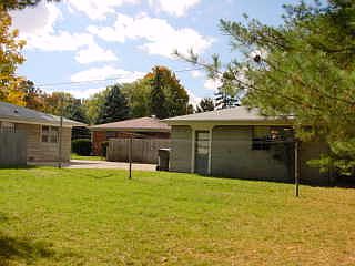 2nd image of 3140 W 30th St