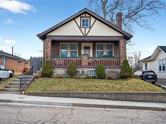 2nd image of 638 Sennett St