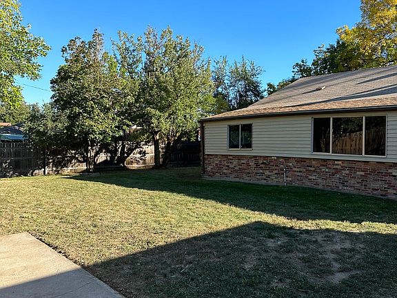 Large private back yard