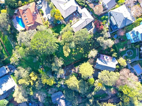 5th image of 59-60 Clayton St