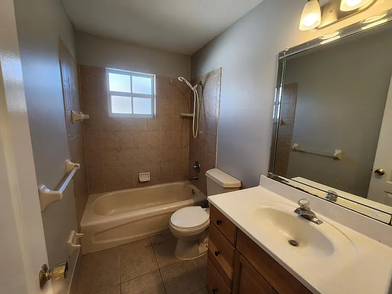 27048 Omni Ln — Photo 29
