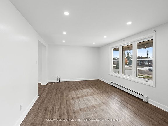 3rd image of 351 Amiens St
